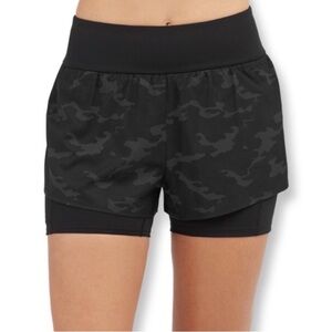 Spanx Shorts Spanx Get Moving Shorts Camo